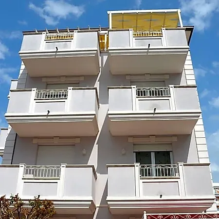Residenza Aurora Del Mare *