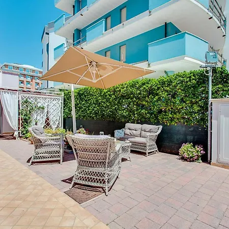 Residenza Aurora Del Mare * 리미니