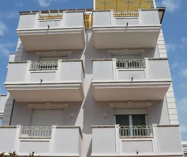 Residenza Aurora Del Mare * ريميني