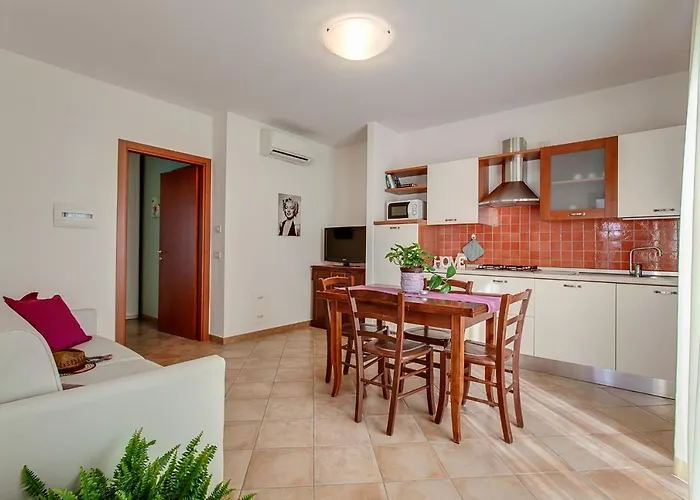 Residenza Aurora Del Mare * רימיני