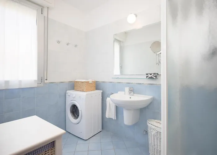 Residenza Aurora Del Mare מלון דירות *